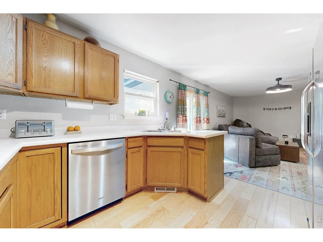 Photo of 503 Broadview Dr