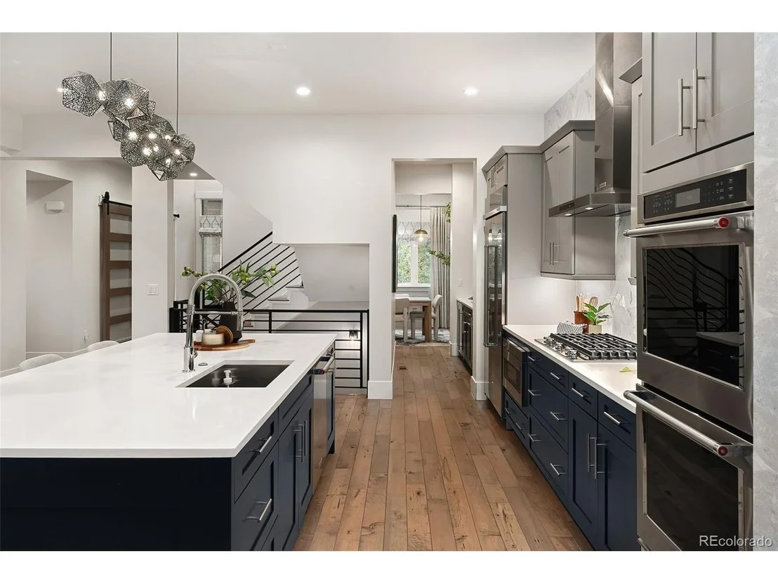 Photo of 20 Ivanhoe St