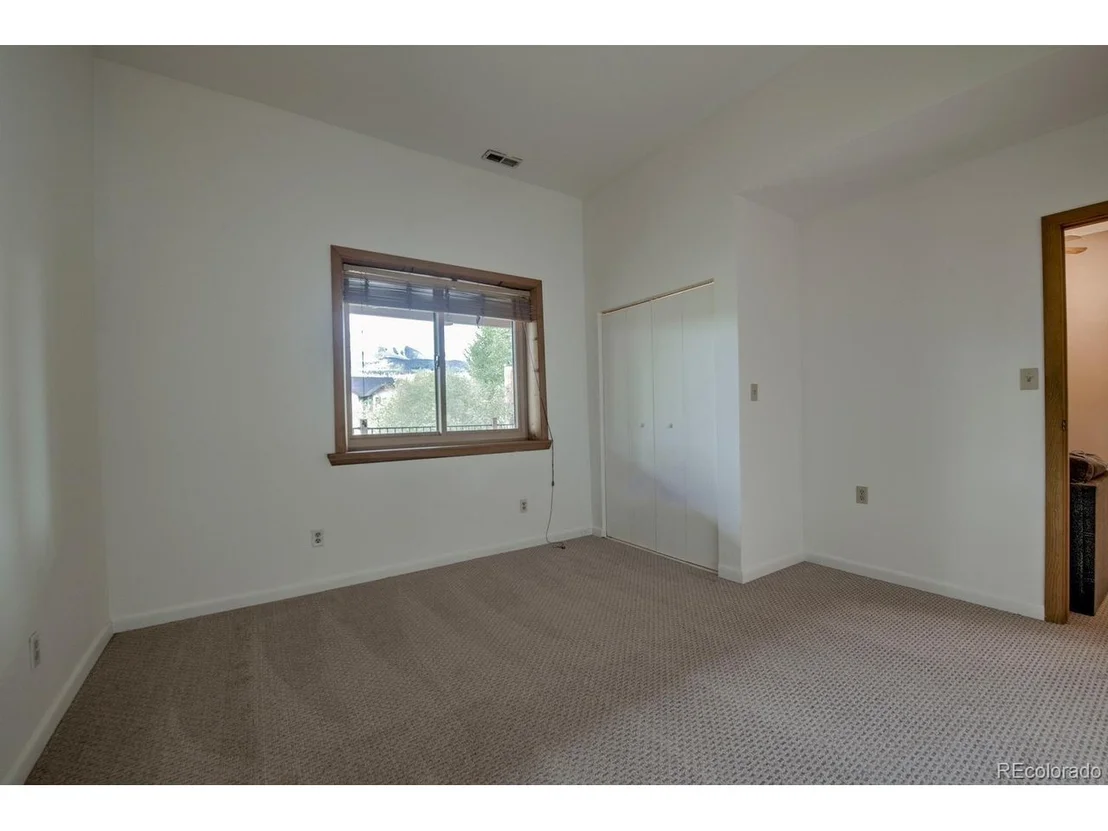 Photo of 254 Hillside Dr