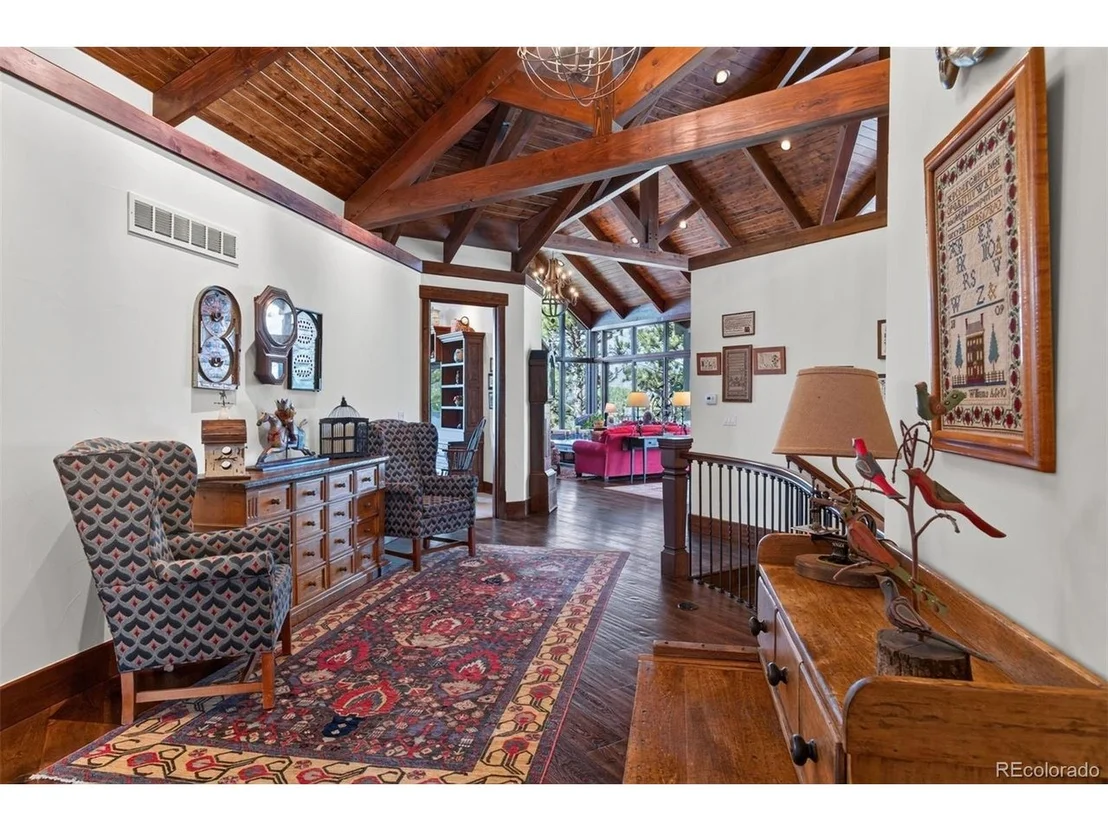 Photo of 1028 Blue Grass Trl