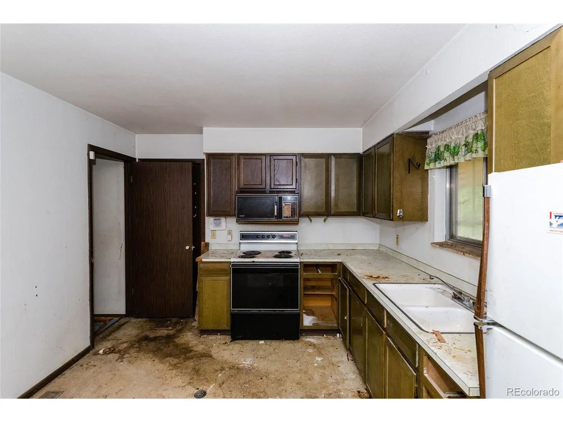 Photo of 5539 Dearborn St