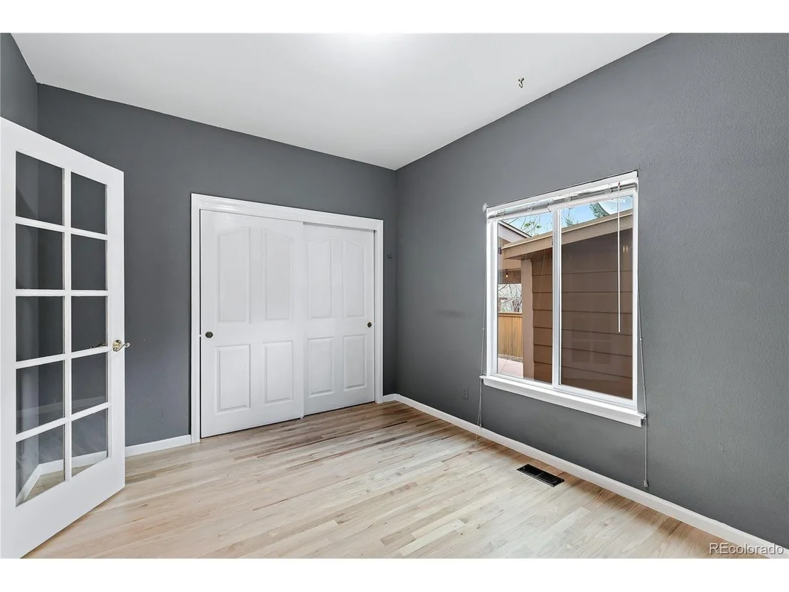 Photo of 21060 Saddleback Cir