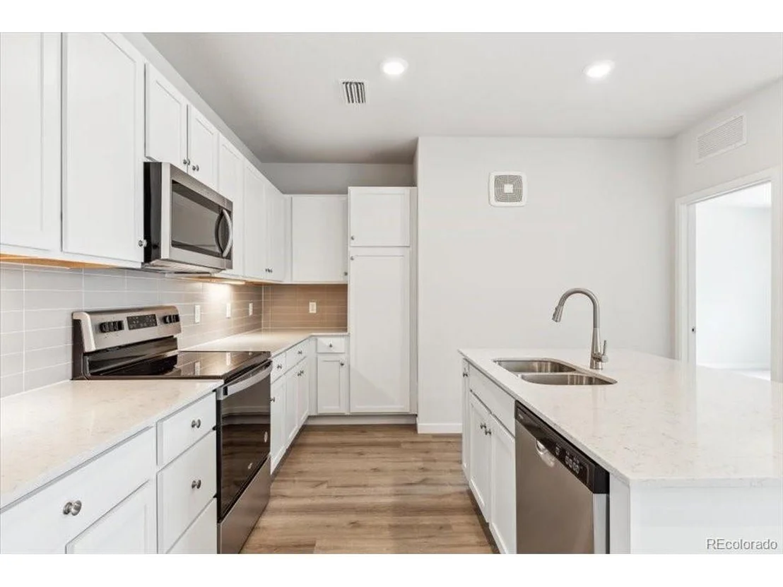 Photo of Unit 2209 at 485 Interlocken Blvd