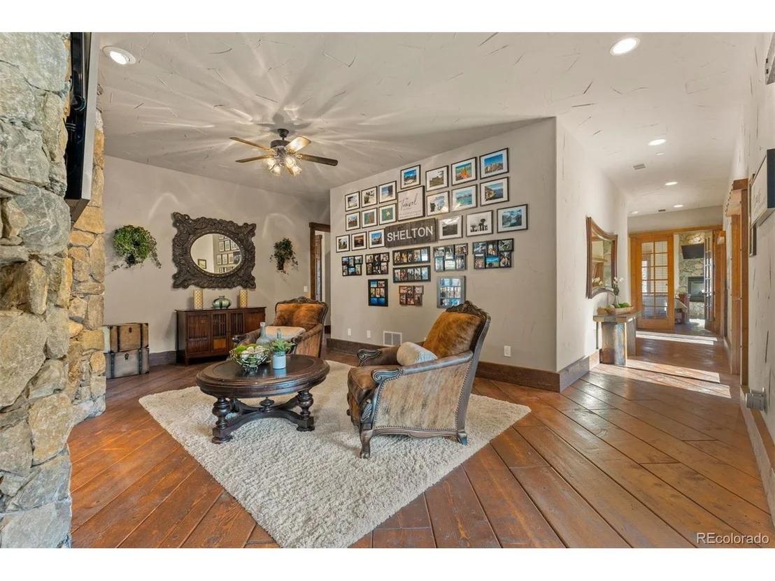 Photo of 142 Outpost Ln