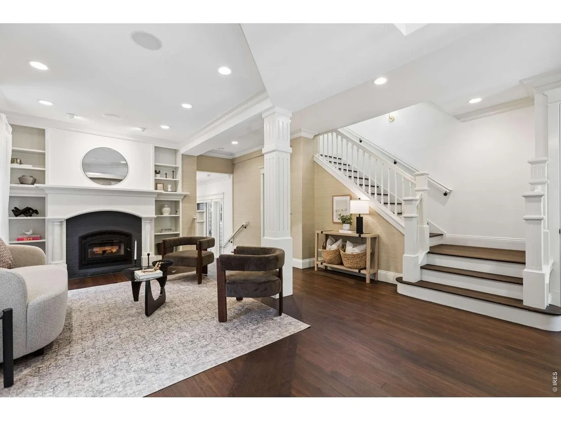 Photo of 512 Marine St