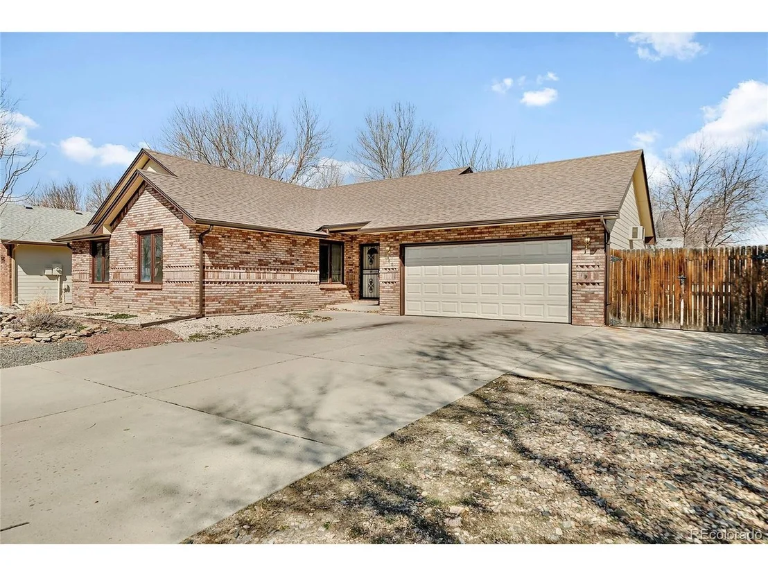 Photo of 400 Cheyenne Dr