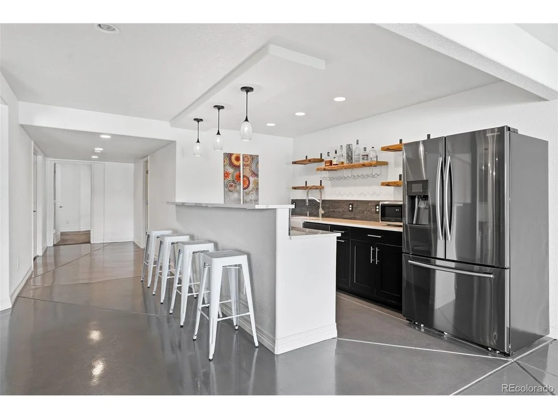 Photo of 1744 Edgewater Pl
