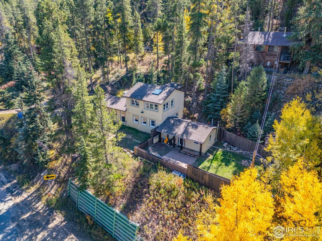 Photo of 3072 Highway 72