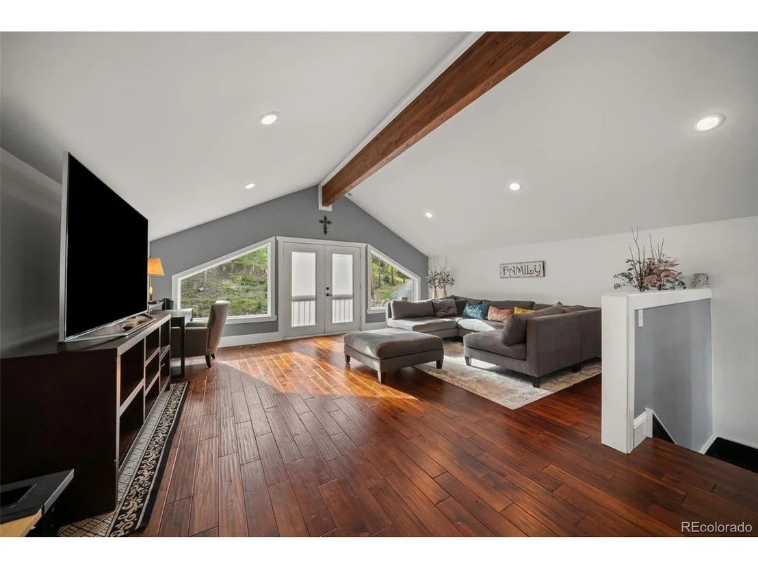 Photo of 24978 Red Cloud Dr