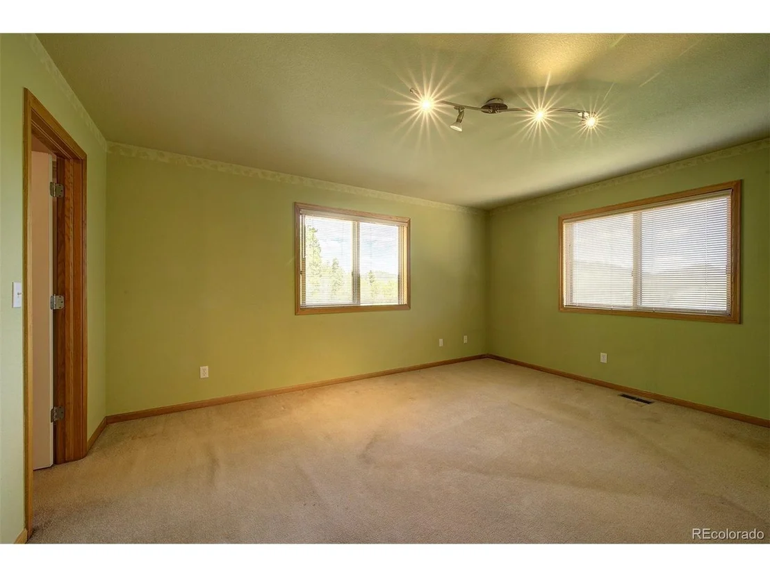 Photo of 25127 Red Cloud Dr