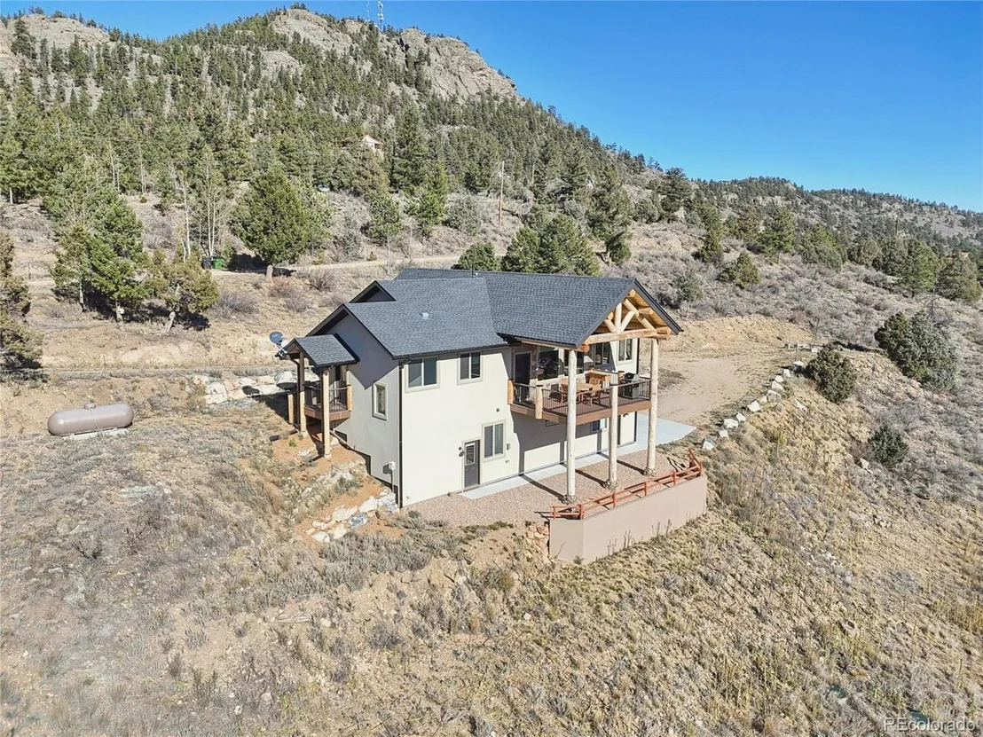 Photo of 884 Pine Hollow Road