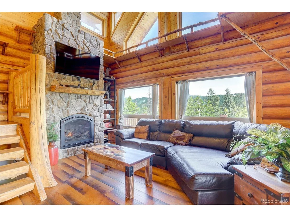 Photo of 55 Mountain Estate Dr