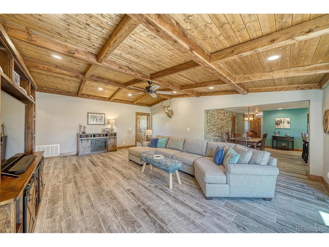 Photo of 1216 Cowboy Way