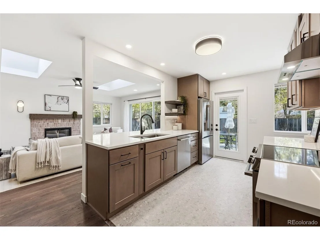 Photo of 3410 Ash Ave