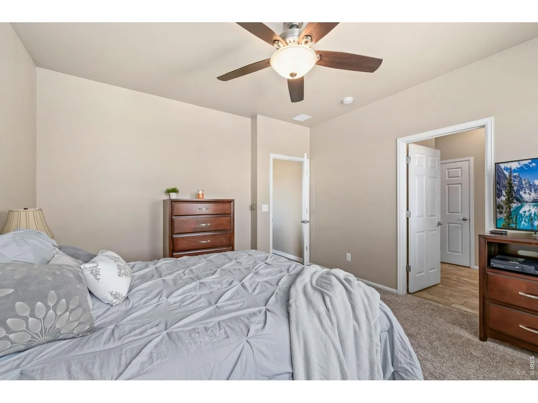 Photo of 10398 Stagecoach Ave