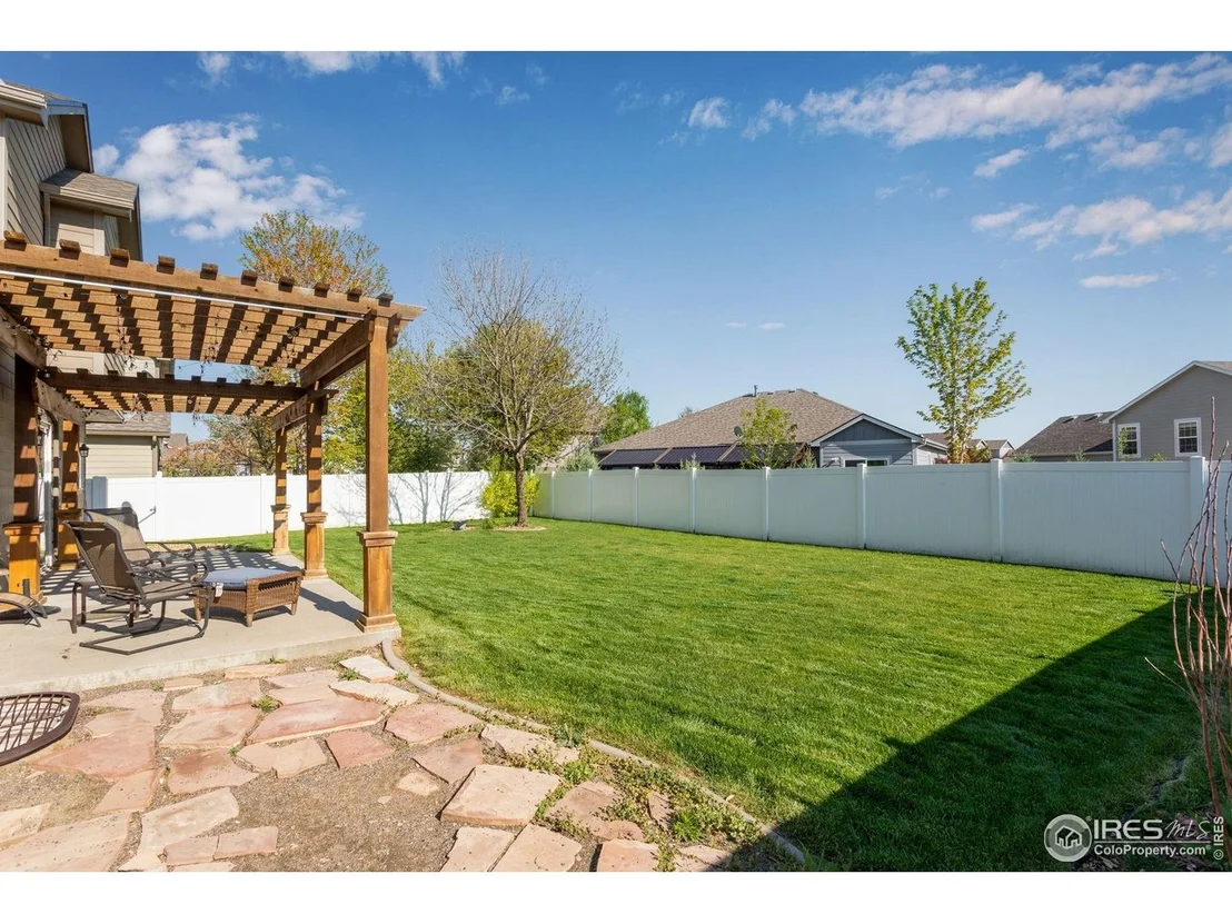 Photo of 680 Saratoga Way