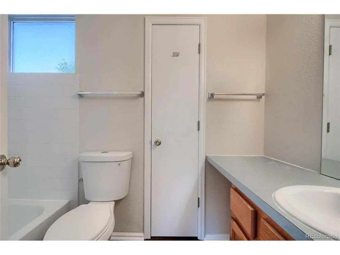 Photo of 1695 Parkside Cir