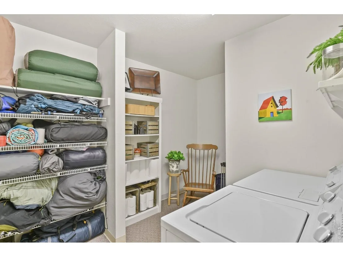 Photo of Unit D at 1118 Centaur Cir