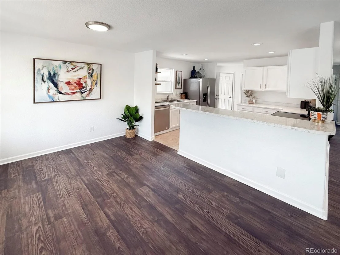 Photo of 1122 4th Ave