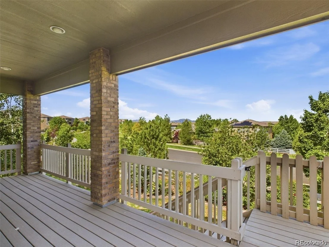Photo of 16593 Prospect Ln