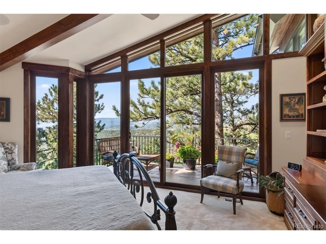 Photo of 1028 Blue Grass Trl