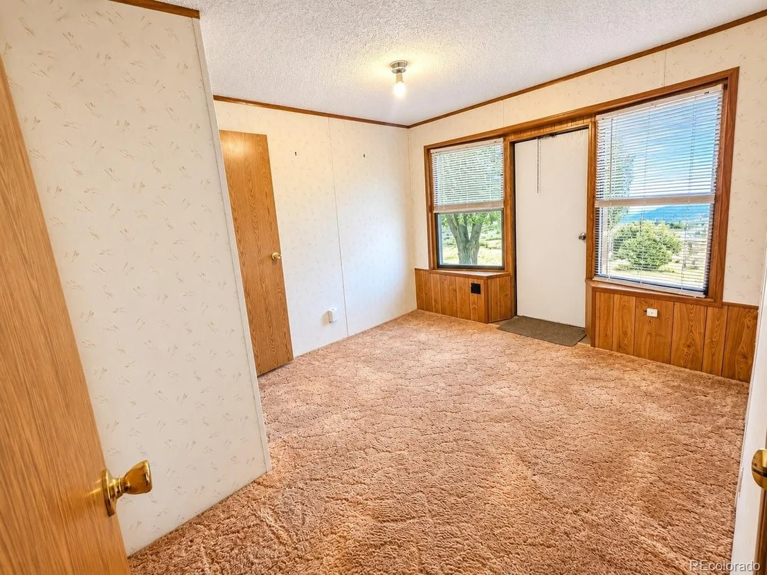 Photo of 33 7th Ave