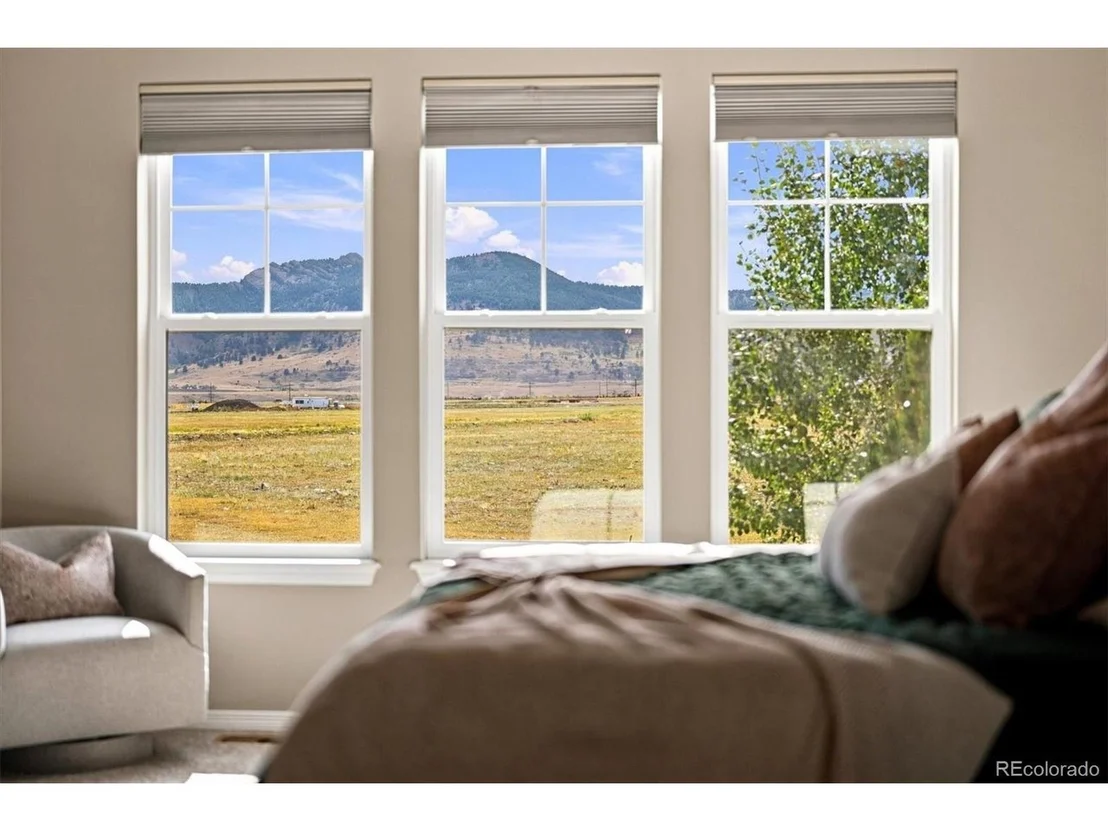 Photo of 9437 Iron Mountain Way