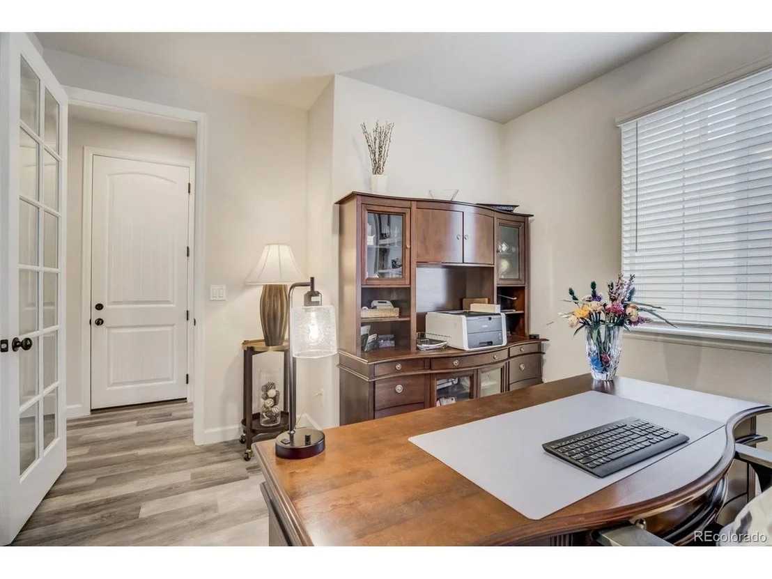 Photo of 5059 Ditmars Ln
