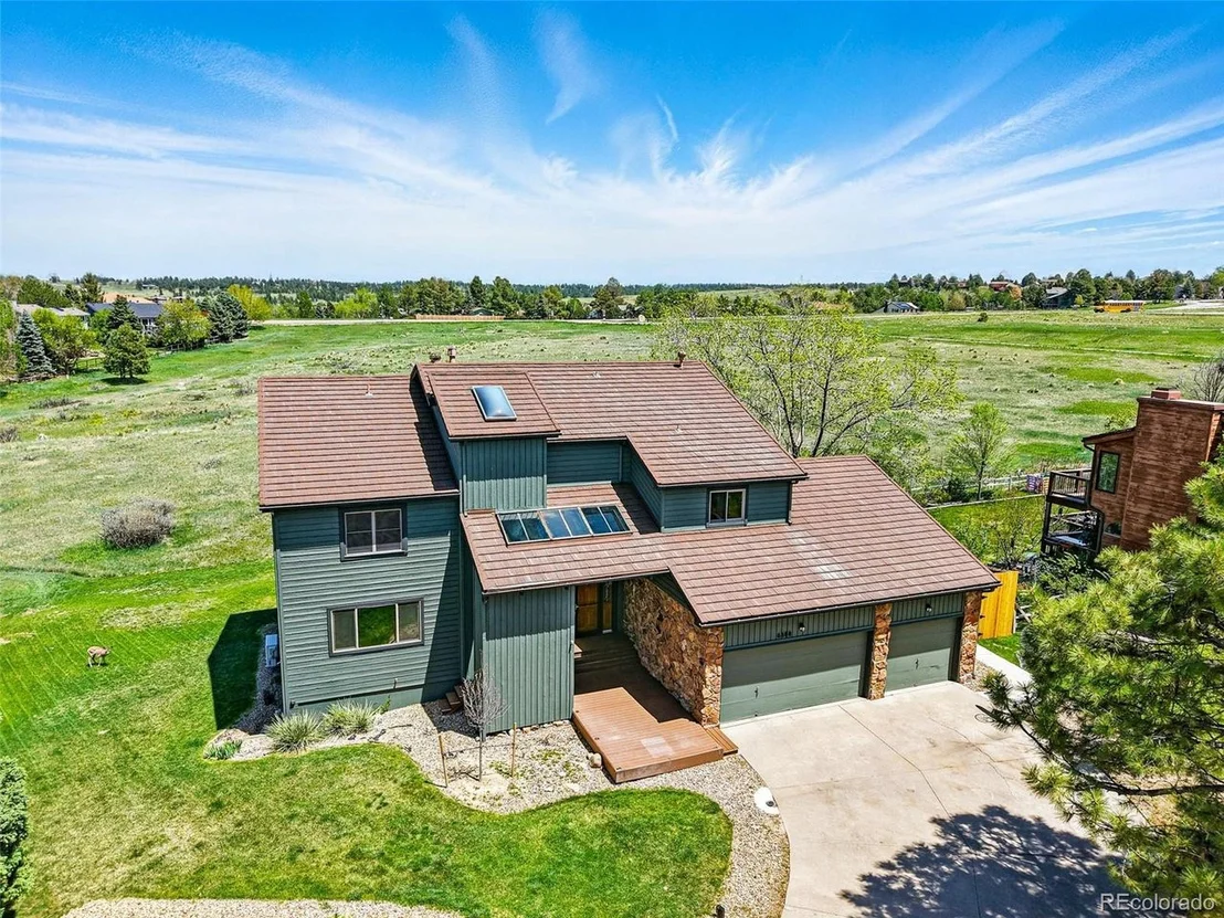 Photo of 6388 Donner Cir