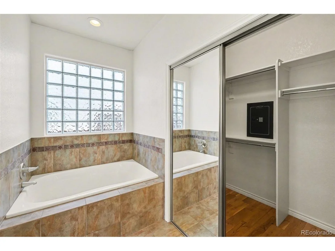 Photo of 8629 W 49th Cir