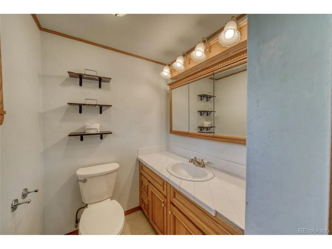 Photo of 17105 County Road 220