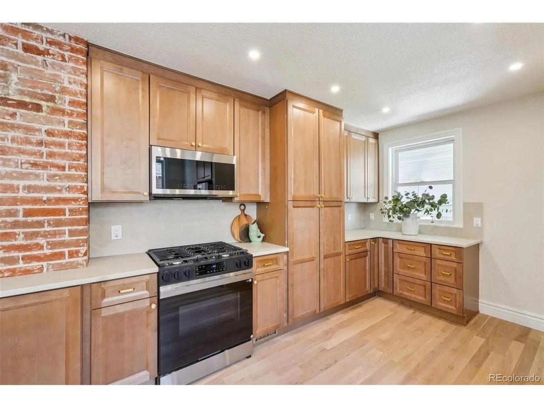 Photo of 4214 King St