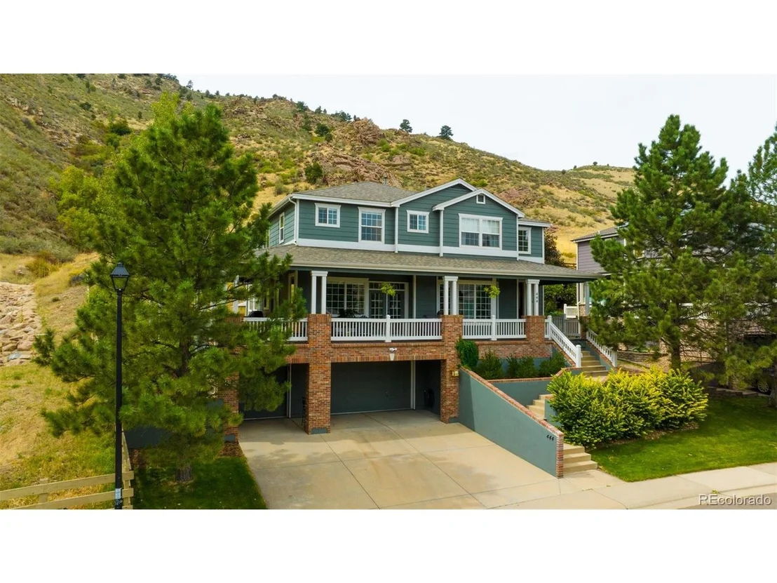 Photo of 444 Mesa View Way