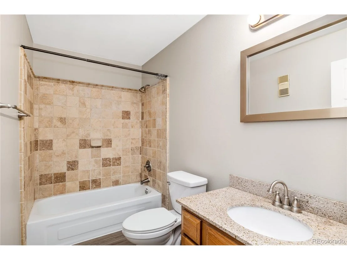 Photo of Unit 306 at 211 Wright St
