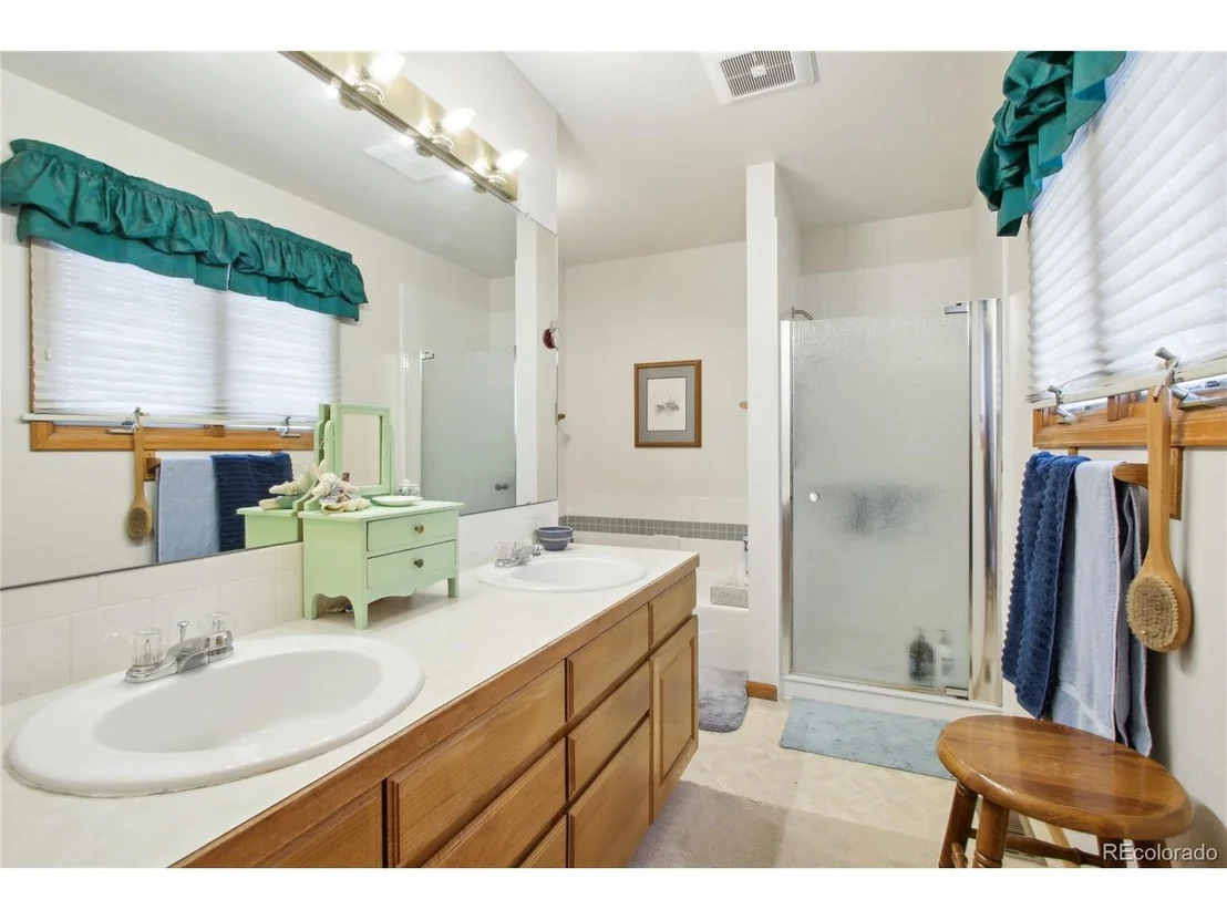 Photo of 1411 Maple Dr