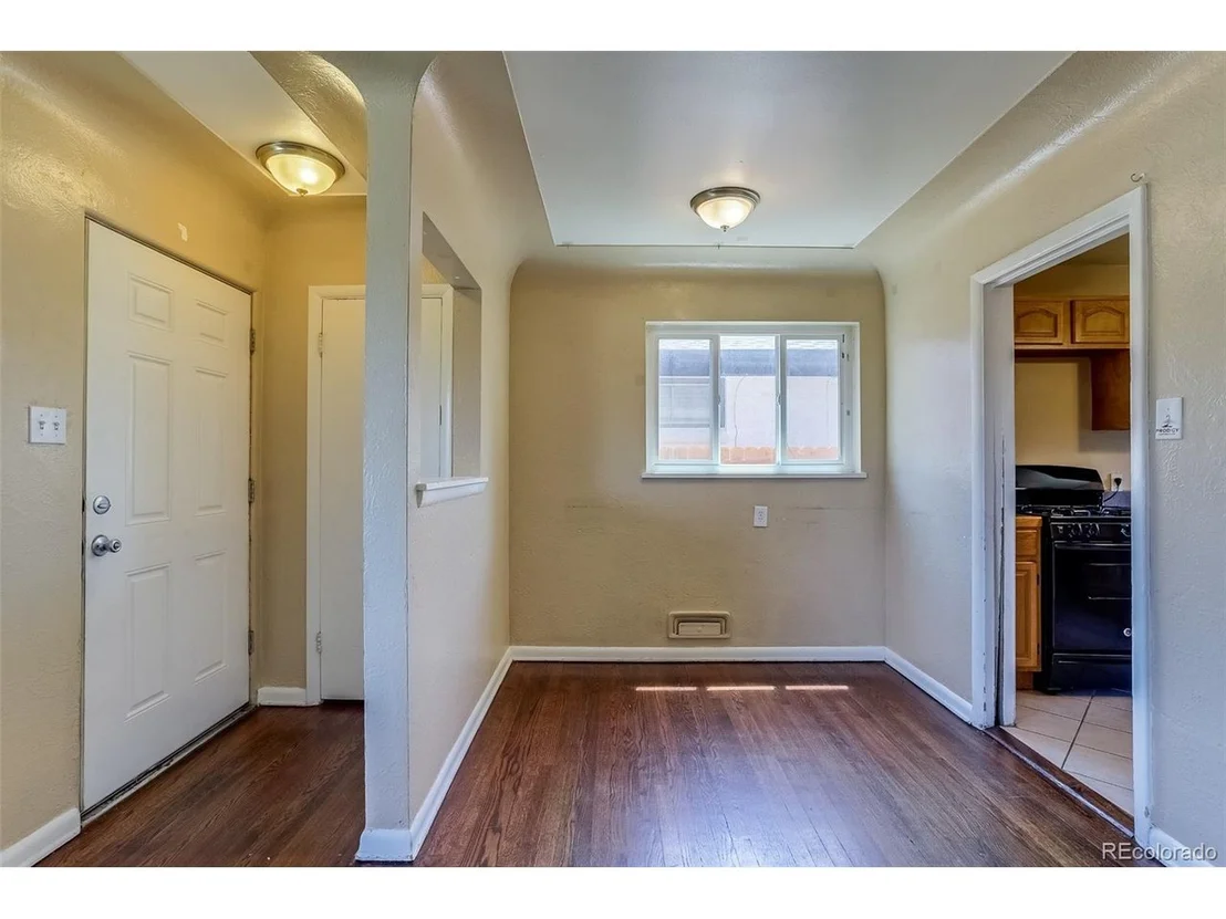 Photo of 3685 Jasmine St