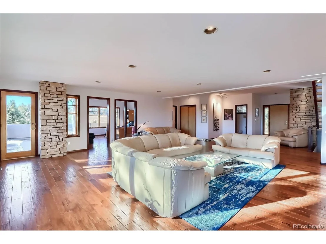 Photo of 40273 County Road 13