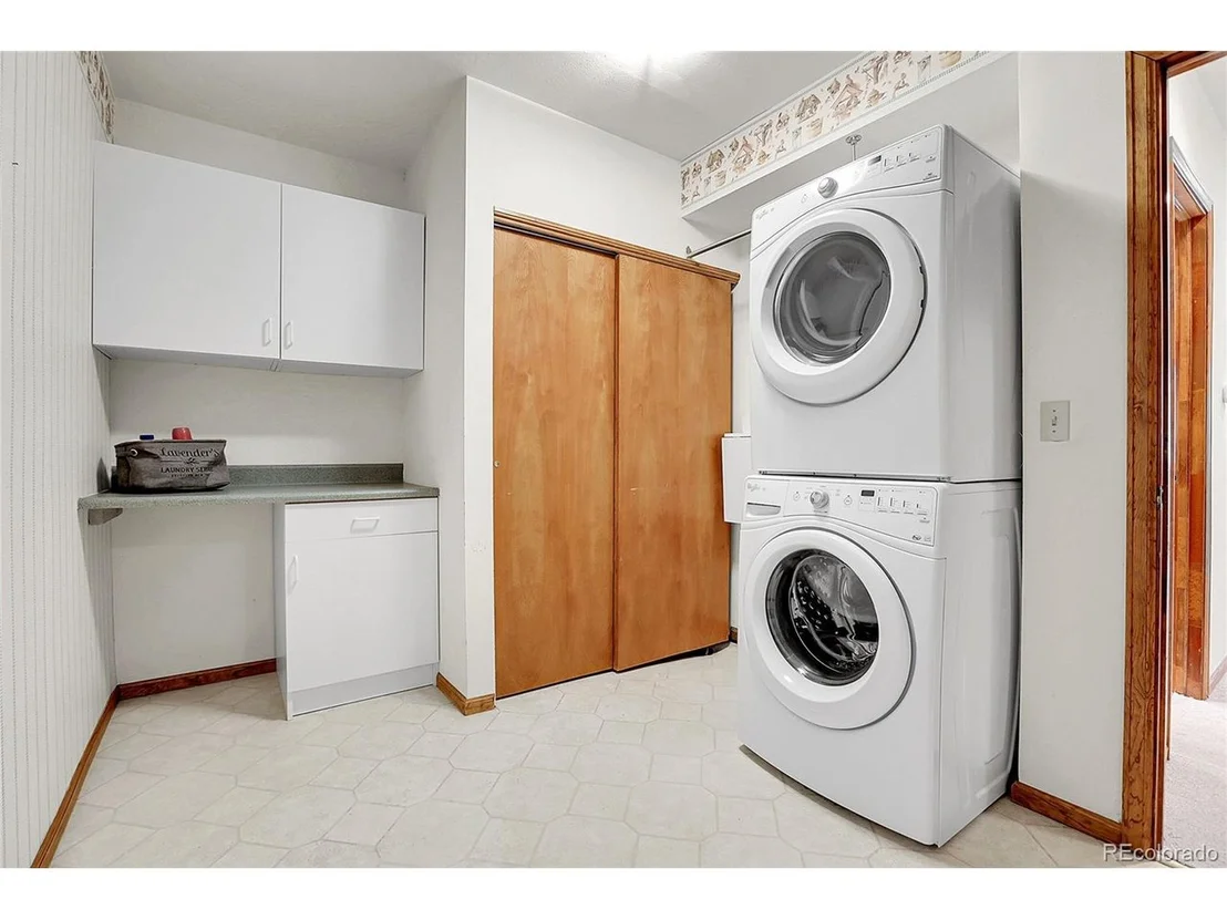 Photo of 6684 Olympus Dr