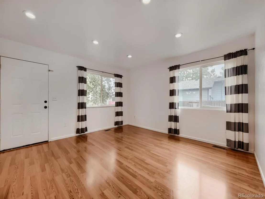 Photo of 740 Beth Ave