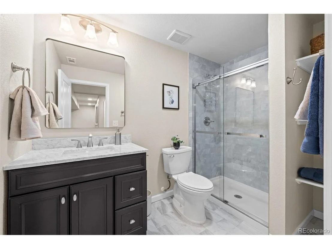 Photo of 7510 Loveland Cir
