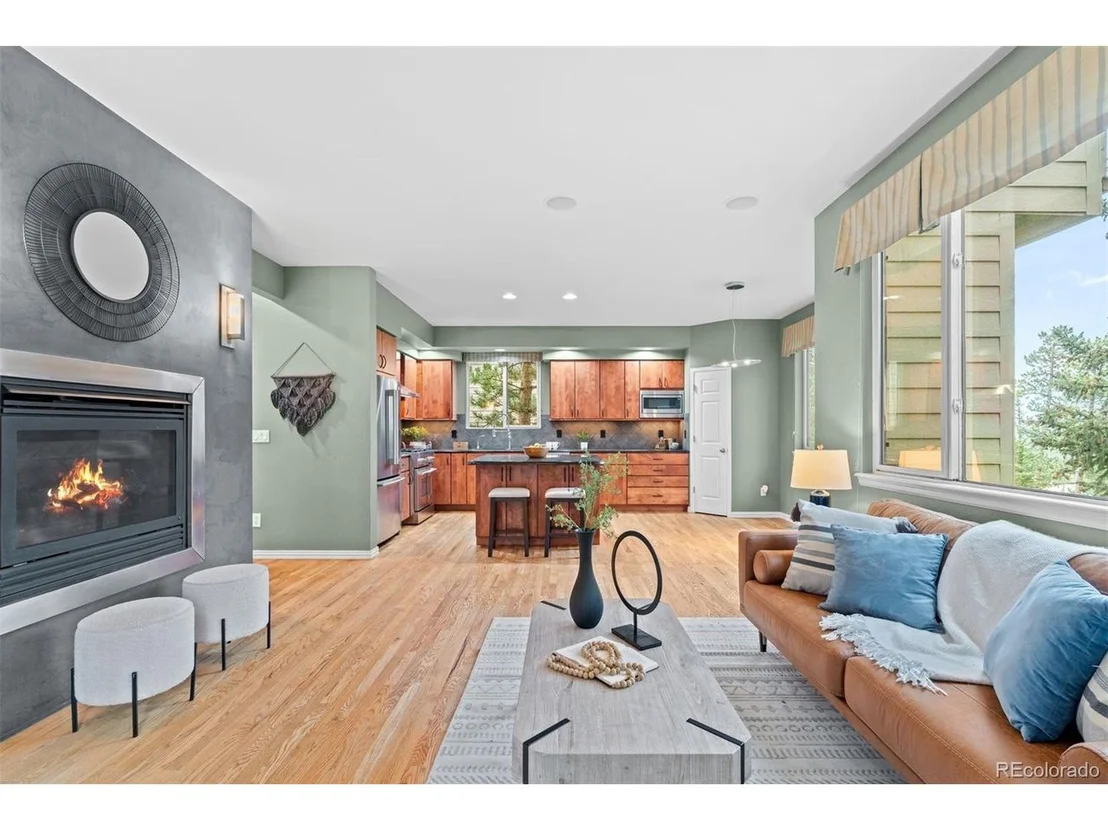 Photo of 3396 White Bark Pne