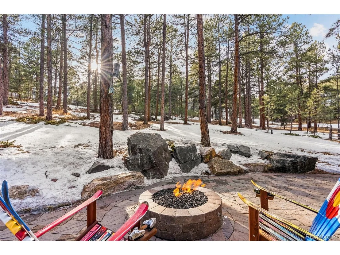 Photo of 2281 Baldy Ln