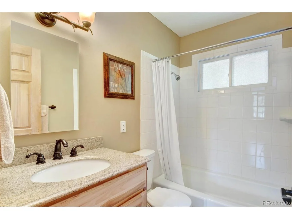 Photo of 91 Hickory Dr