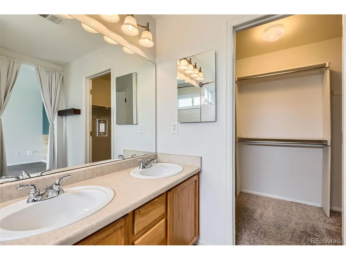 Photo of 12507 Dexter Way