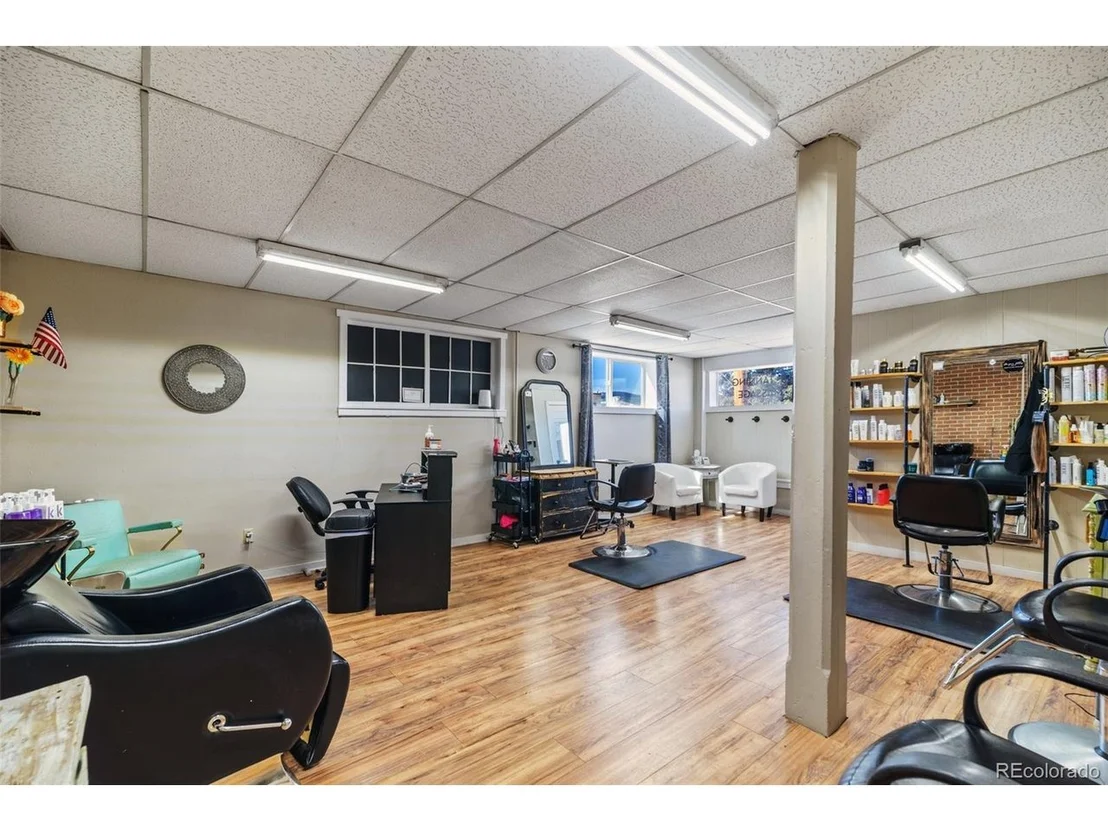 Photo of 104 N 3rd St