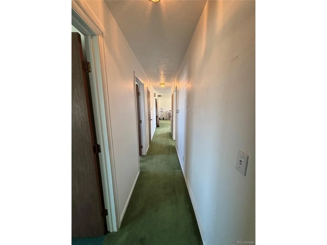 Photo of 2504 Haskell Pl