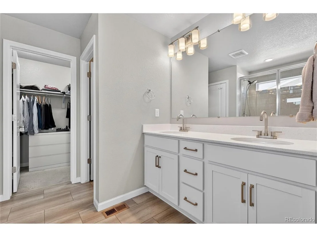 Photo of 7160 E 116th Cir