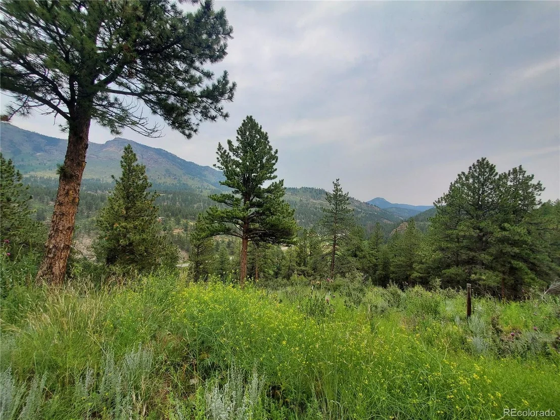 Photo of 1919 Old Stagecoach Rd