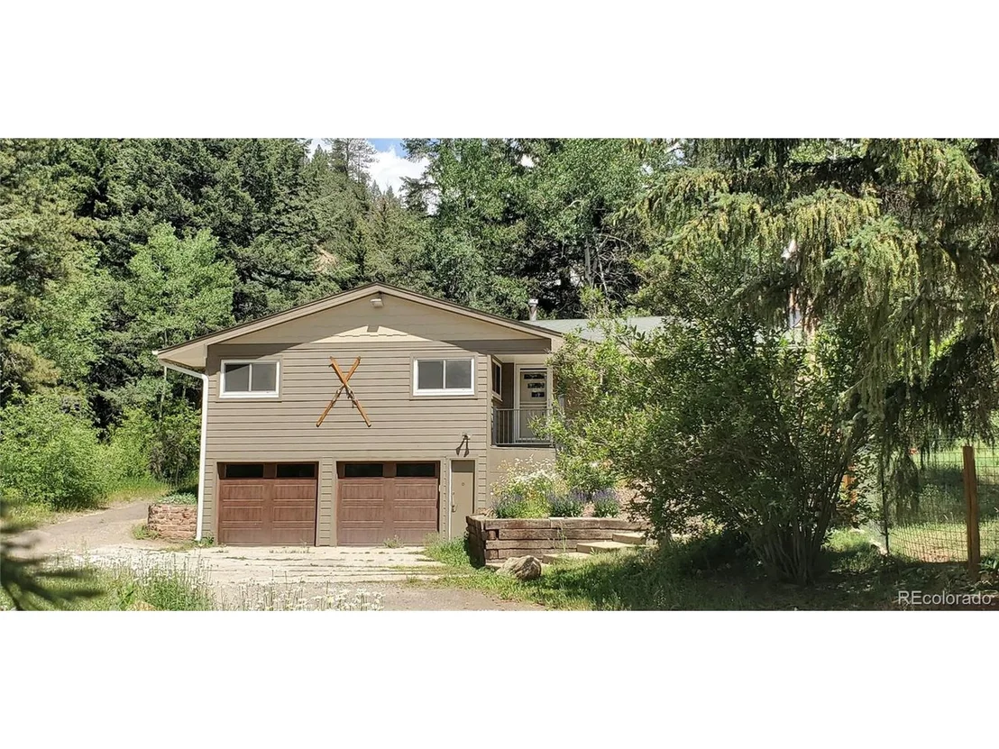 Photo of 993 Fall River Rd