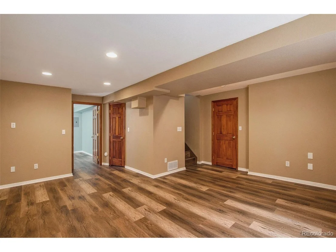 Photo of 1203 Dewey Dr